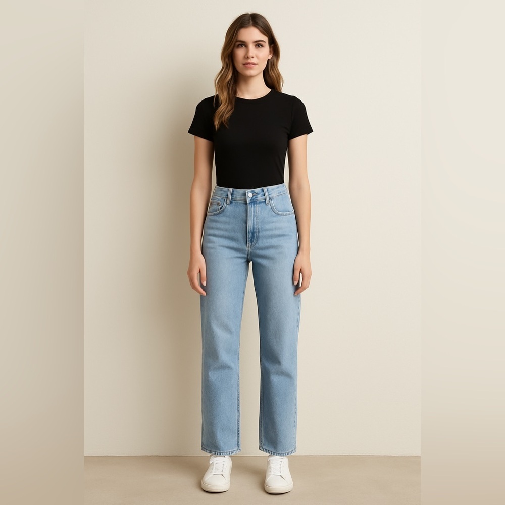 Zara Denim Jeans High Rise Straight Leg Wide Mid Light Wash Raw Hem Size 4​​​​​​